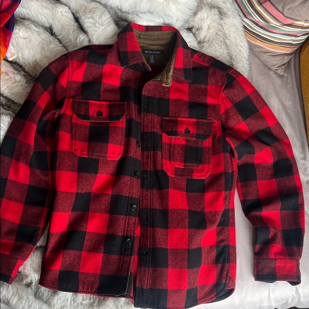 Banana Republic Woolrich Red and Black Plaid Shirt Jacket